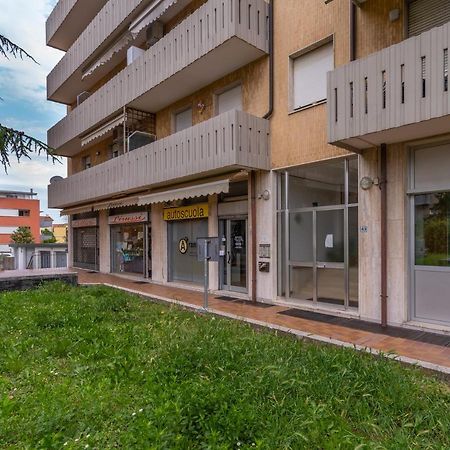 Zia Dina Apartment Pasian di Prato Exteriör bild