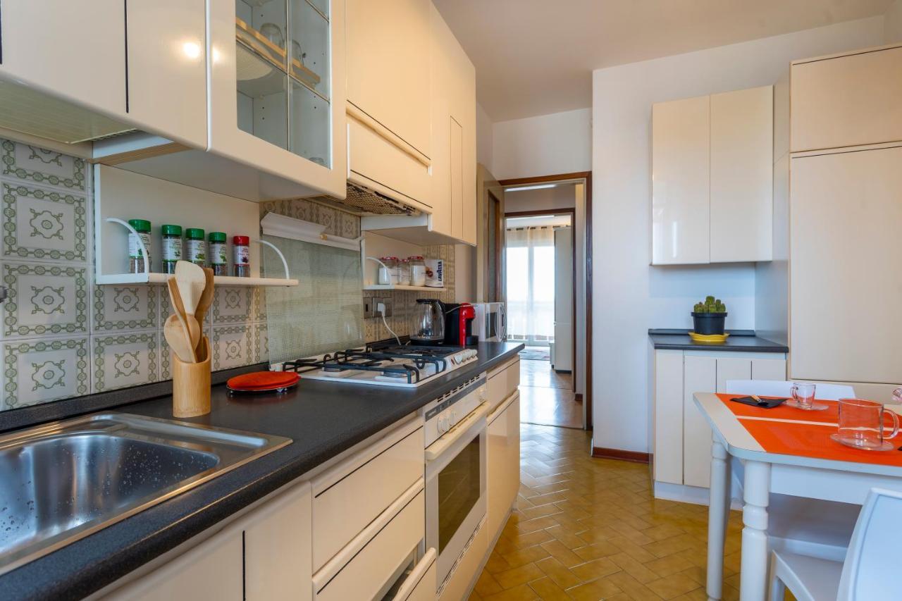 Zia Dina Apartment Pasian di Prato Exteriör bild