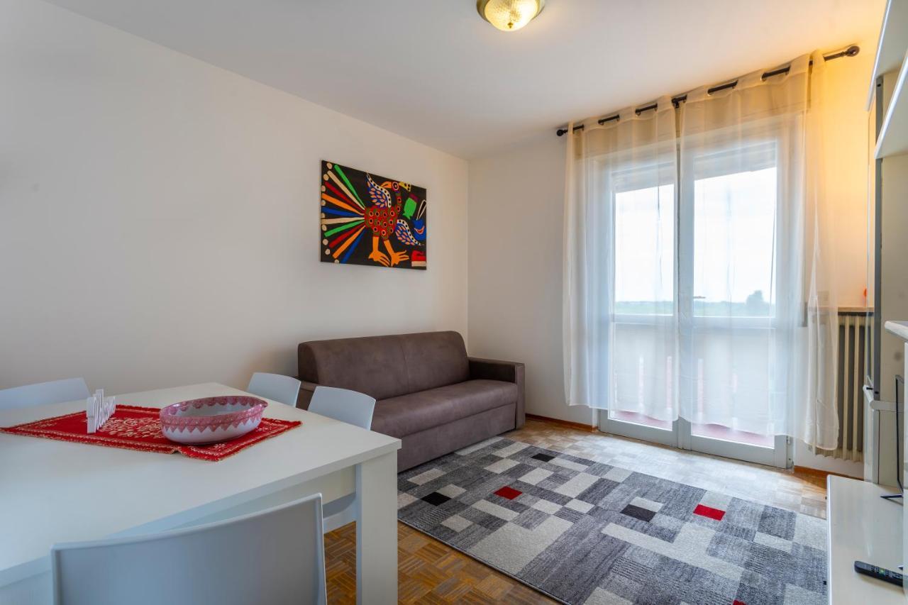 Zia Dina Apartment Pasian di Prato Exteriör bild