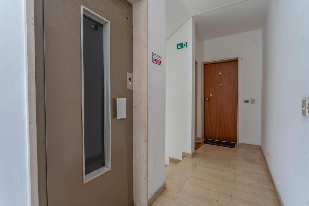 Zia Dina Apartment Pasian di Prato Exteriör bild